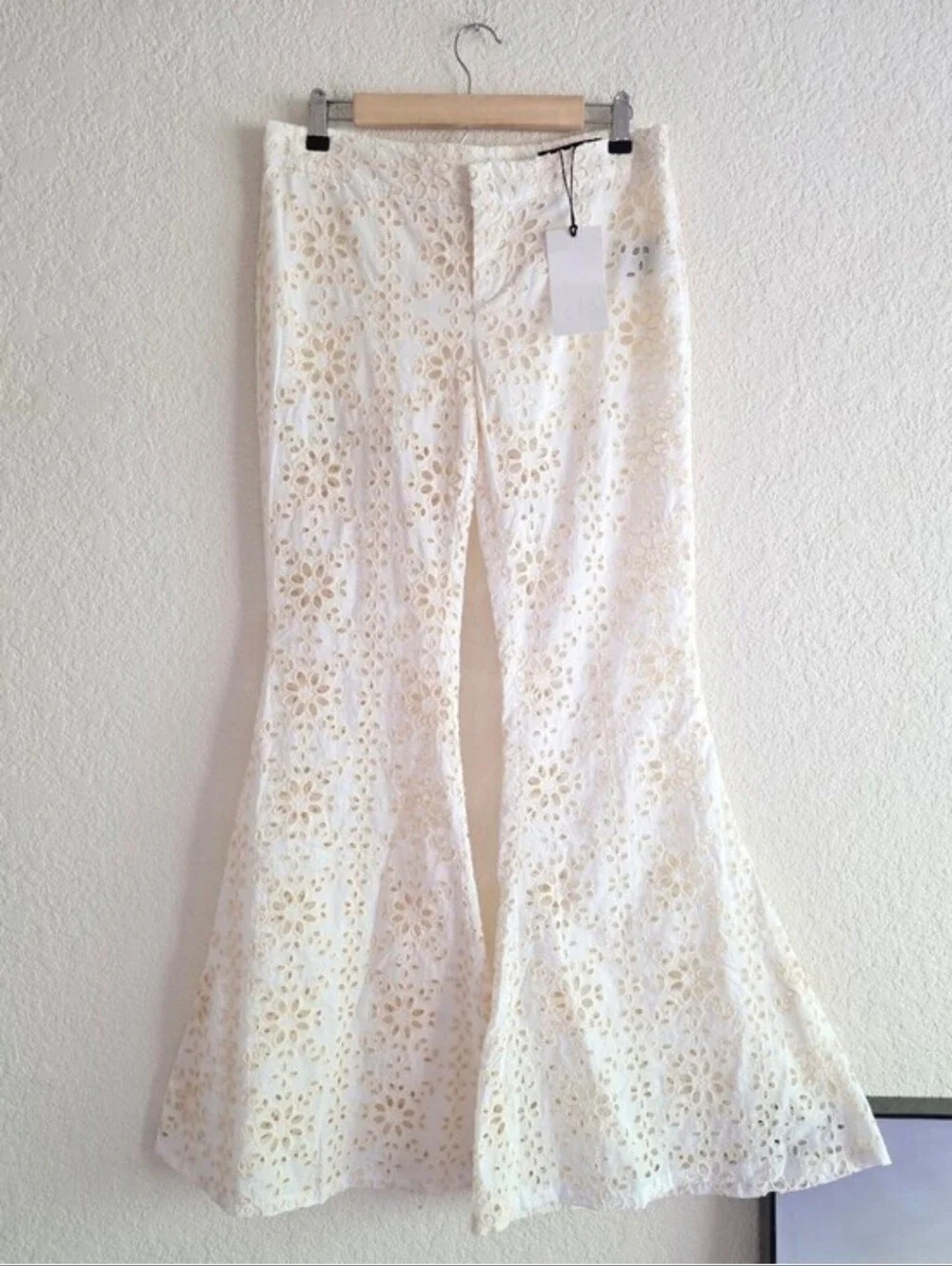 ZARA EMBROIDERED FLARE PANTS Size XS